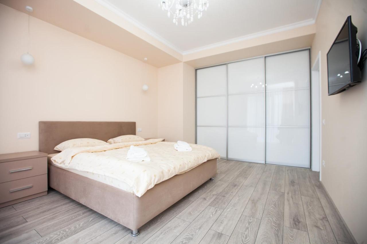 Double Skyhouse Exclusive Apartments Kišiněv Exteriér fotografie