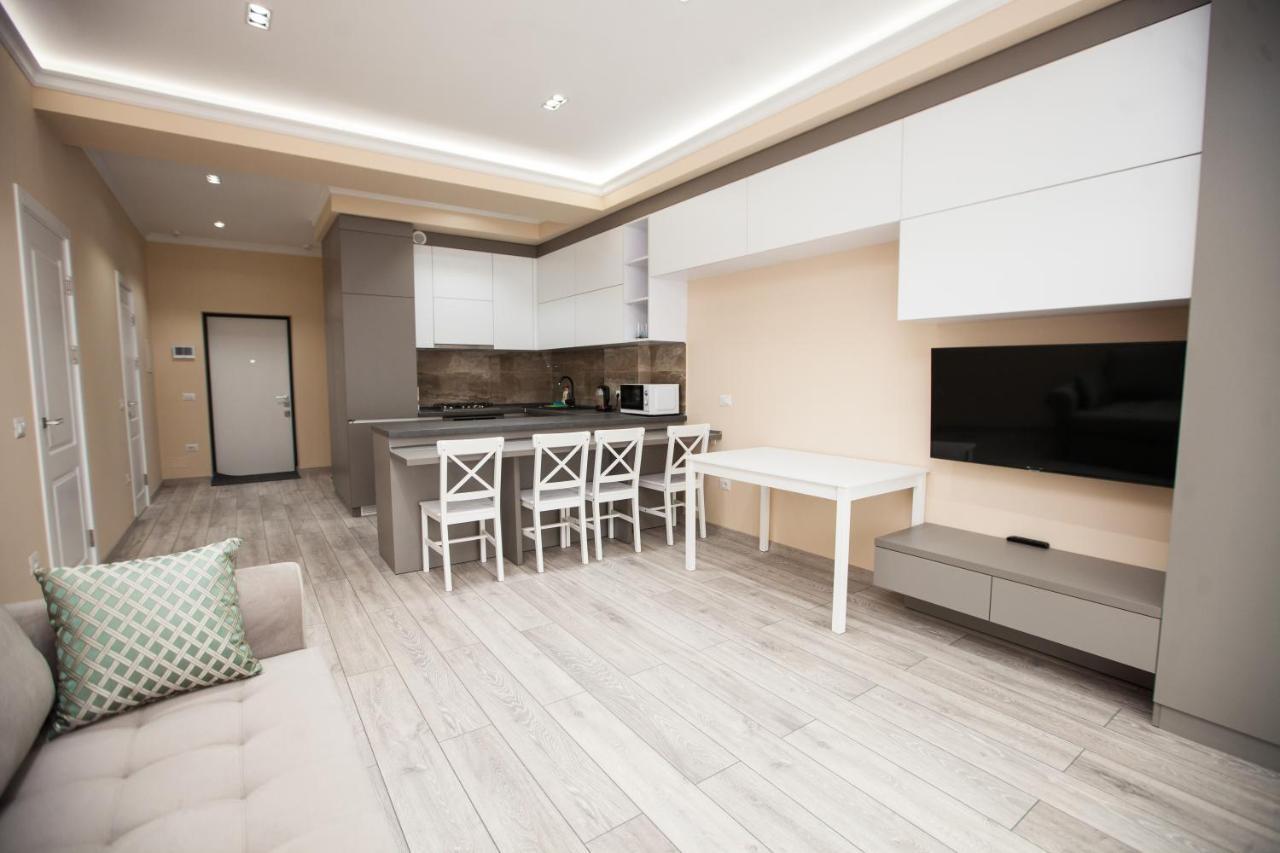 Double Skyhouse Exclusive Apartments Kišiněv Exteriér fotografie